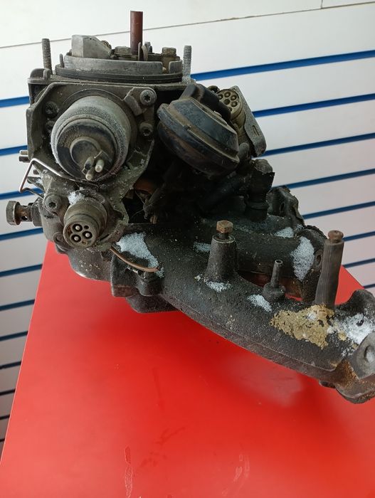 Карбюратор на mercedes 102 двигатель