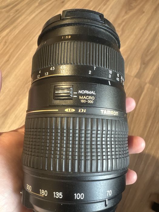 Vând obiective Nikon - Nikkor 50mm - Tamrom 70-300mm tele-macro