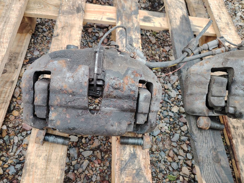 Предни и задни спирачни апарати Фолксваген Шаран 2.8 вр6 / VW Sharan 2