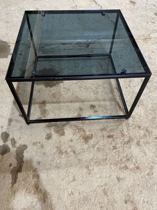 Журнальный столик