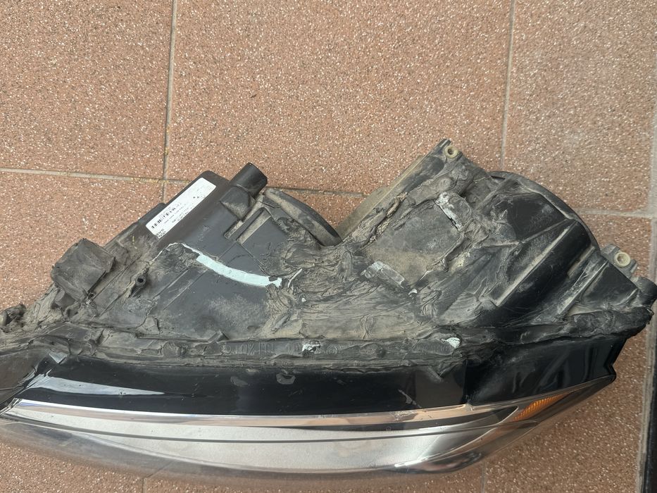 Фары на Фольксваген Джета 6