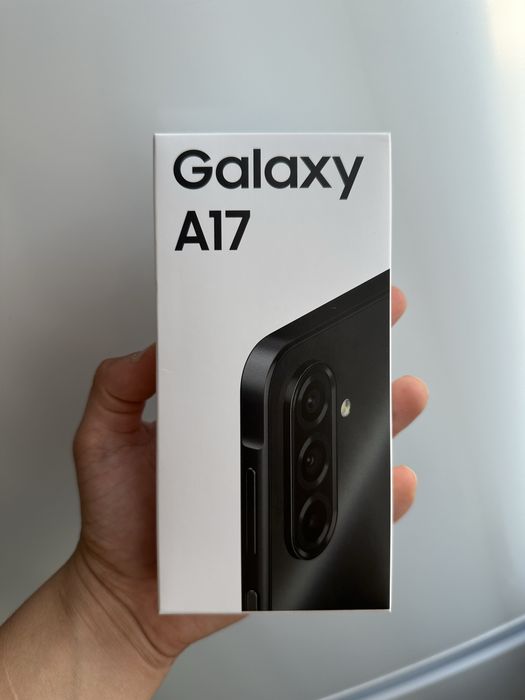 Samsung A17. Самсунг А17