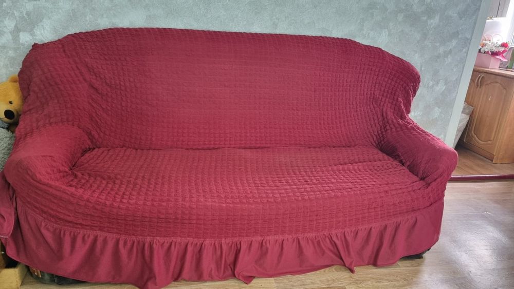 Продам диван в хорошем состоянии