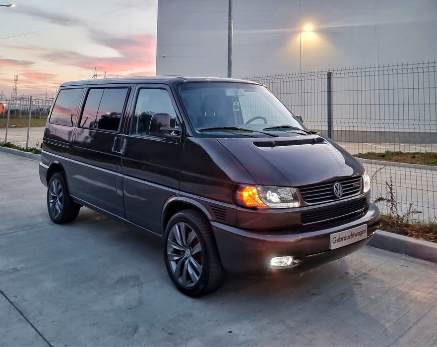 VW Caravelle 2.5Tdi 151Cp 2003 8locuri Clima spate Usi pe ambele parti