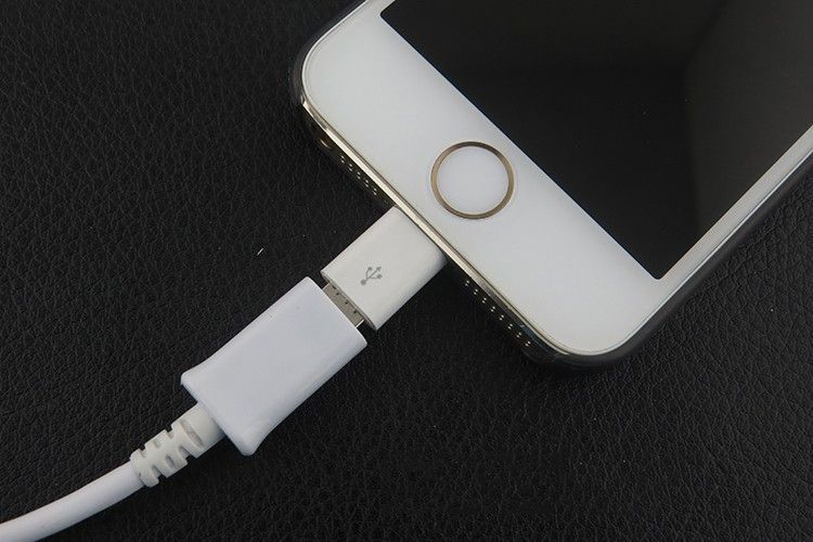 Adaptor - incarcator -iPhone 5 5s 5se 6 6s 7, 7+, 8 microusb apple