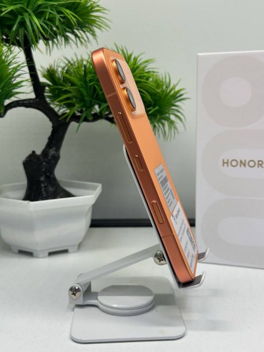 Honor 600 256gb / Ram 12gb / 7000mah /