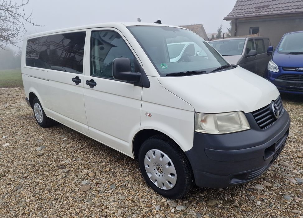 VW T5 2008 TDI 8+1 locuri automat lung