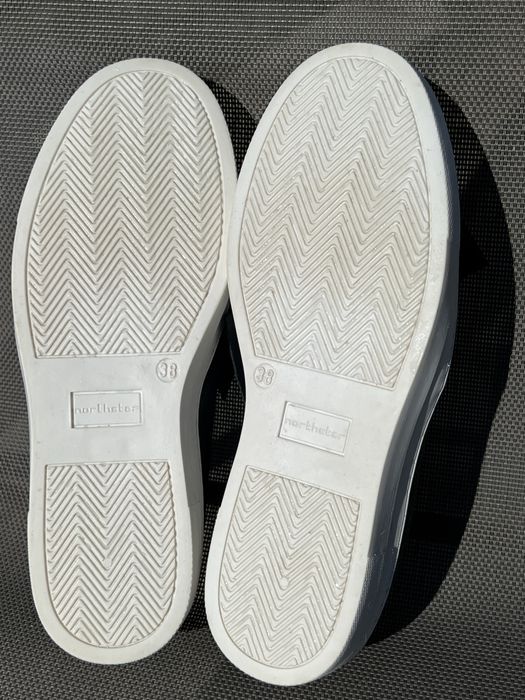 Дамски нови обувки естествена кожа