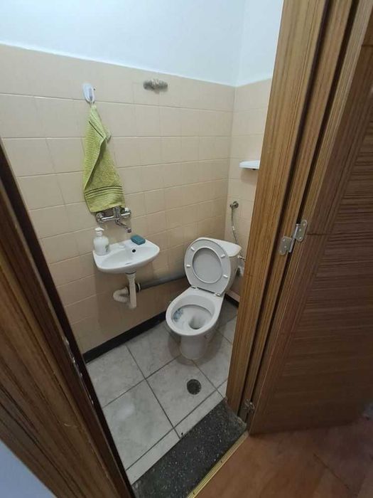 Дава се под наем Магазин в Пловдив, Център - 76 кв.м за 847.62 € - Снимка #3