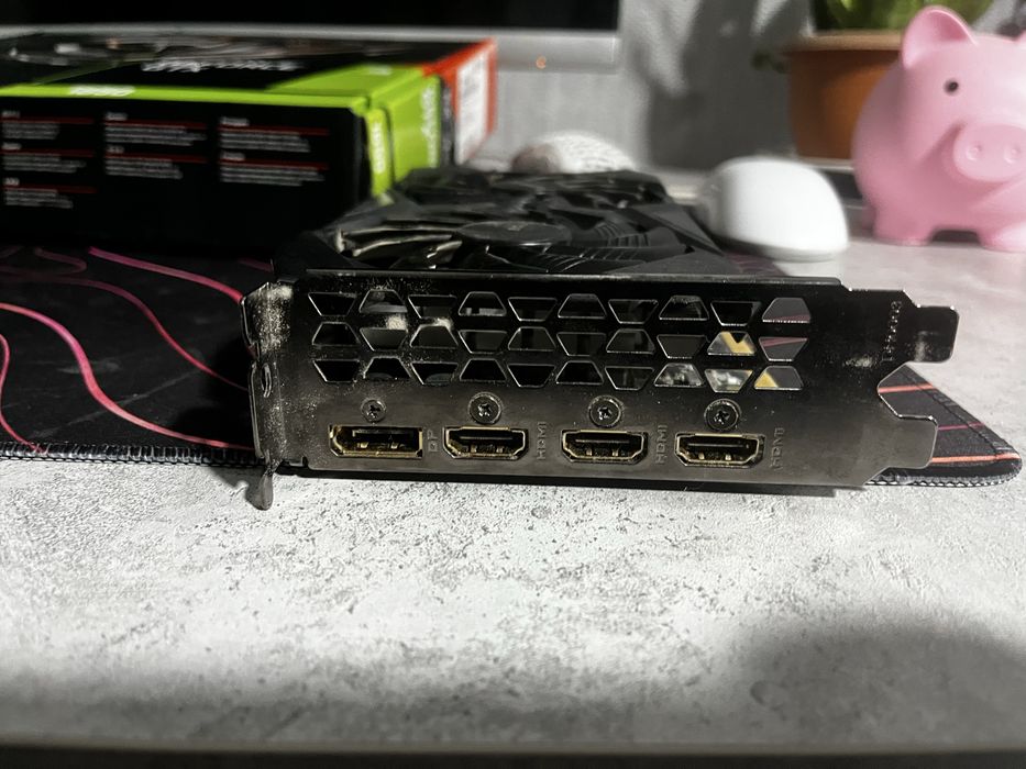 gigabyte GTX 1650  windforse os 4GB