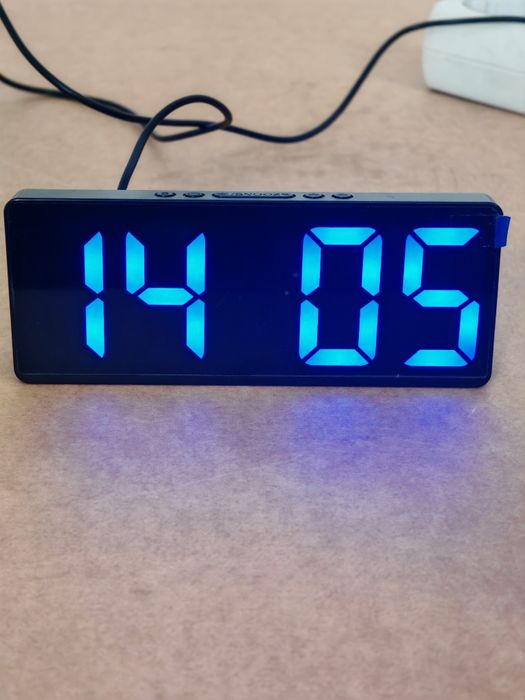 Ceas electronic digital