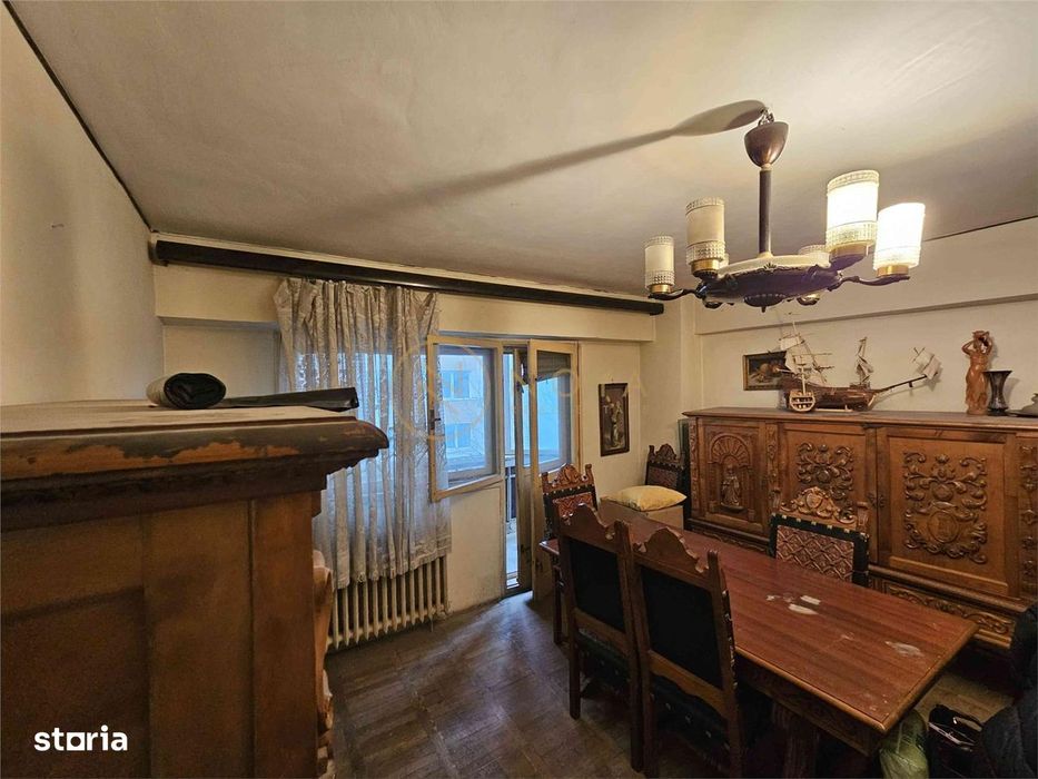 APARTAMENT de 4 CAMERE Dorobanti Romana 1982