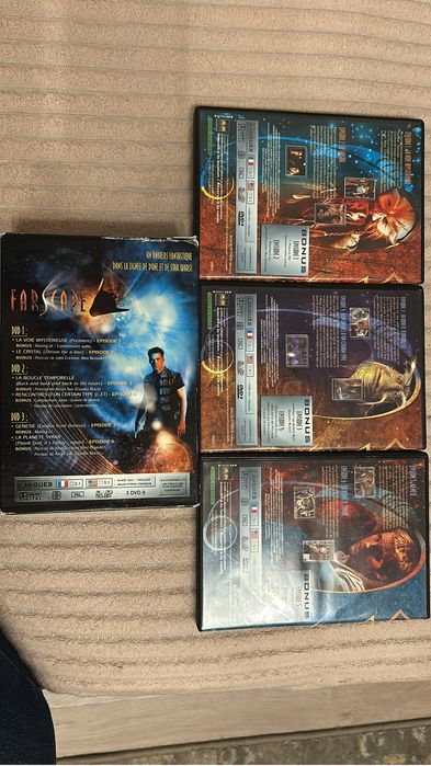 DVD Farscape varianta engleza franceza sezonul I volumul I 6 episoade