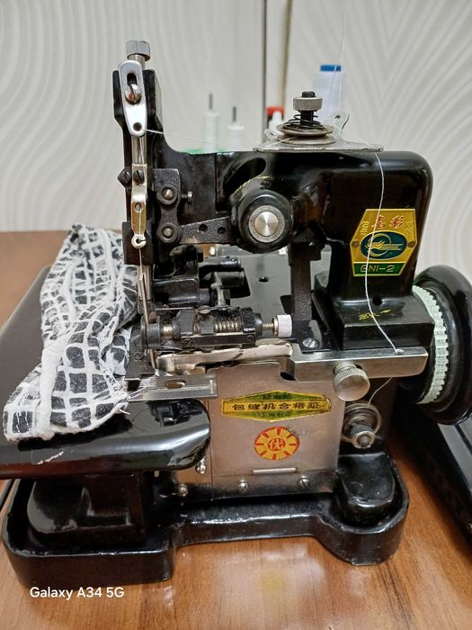 Продается оверлок