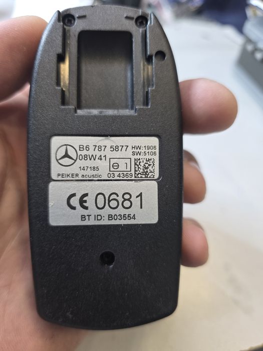 Mercedes bluetooth разговори