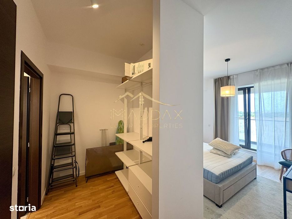 APARTAMENT de LUX cu 3 CAMERE cu Terasa si loc de parcare