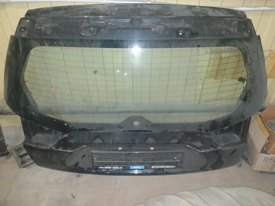 Крышка багажника Mmc Autlander