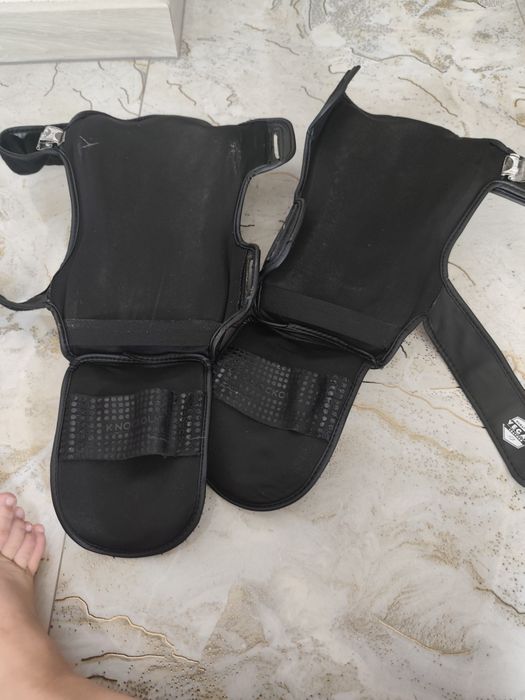 Tibiere knockout mărimea L