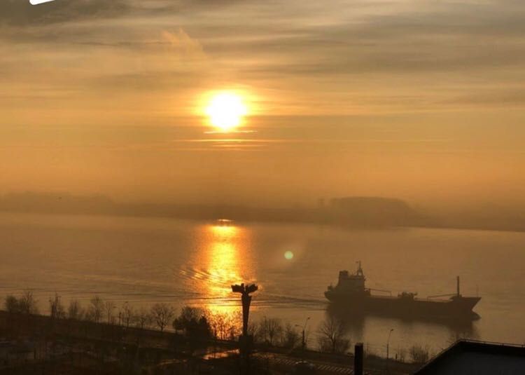 Inchiriere apartament 1 cameră pe faleză superioară