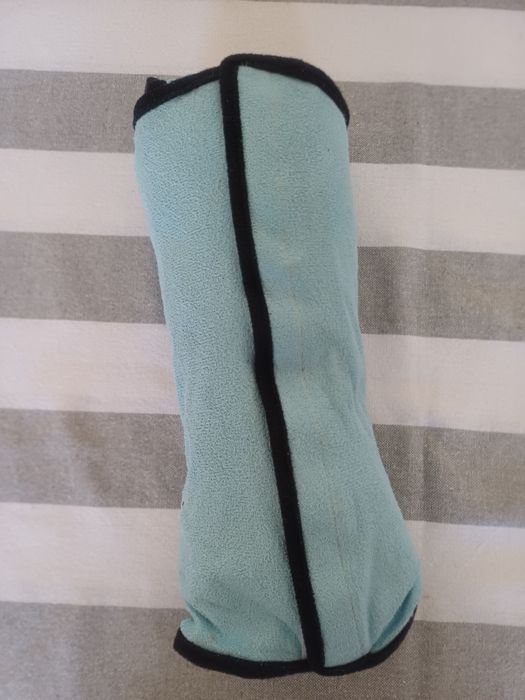 Мека подложка за колан в автомобил