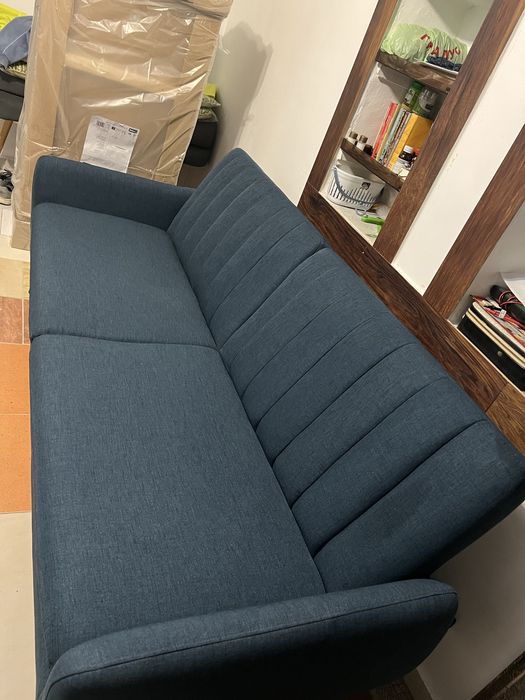 Разтегателен Диван