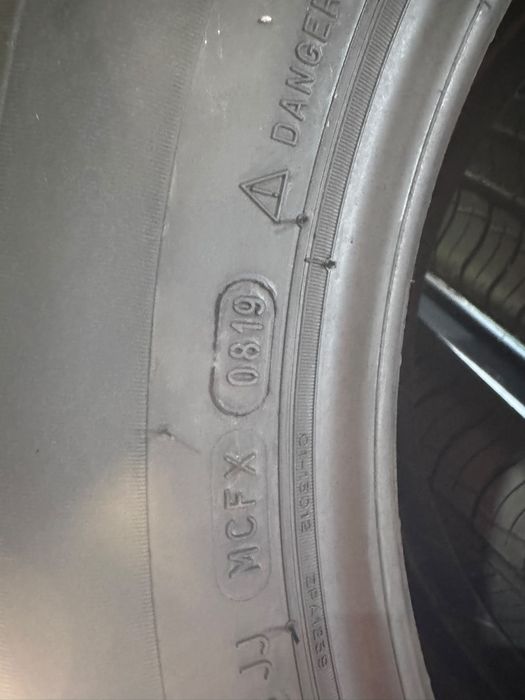 235 55 17 Michelin