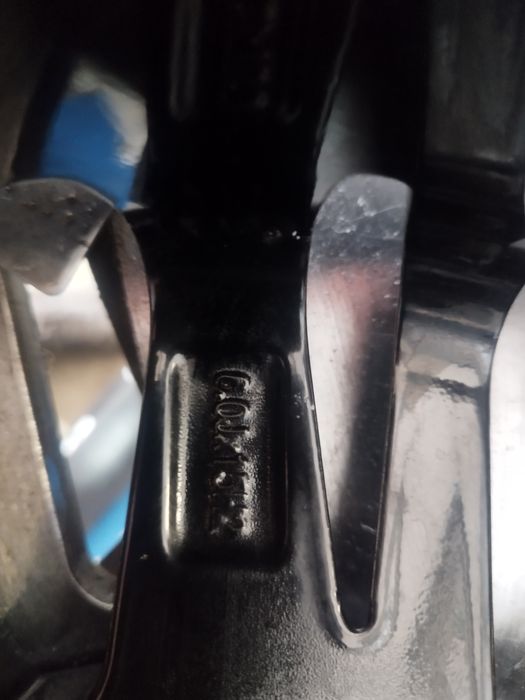 Jante alutec 5x114.3 r15 Toyota  Suzuki Mitsubishi Honda