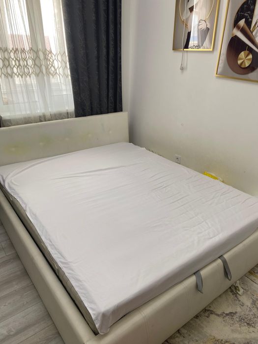 Кровать 160х200 с матрасом