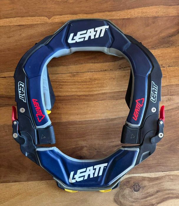 Neck Brace Leatt 3.5 Protecție gât Enduro & Offroad