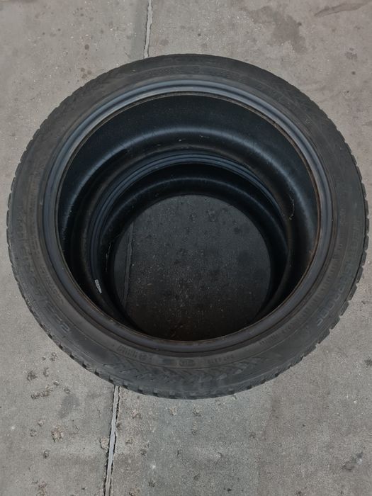 Всесезонни гуми 2 броя NOKIAN WeatherProof 255 40 R19 дот 3718