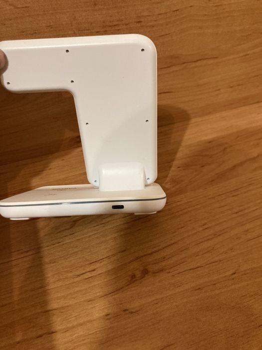 Зариадна станция за iphone