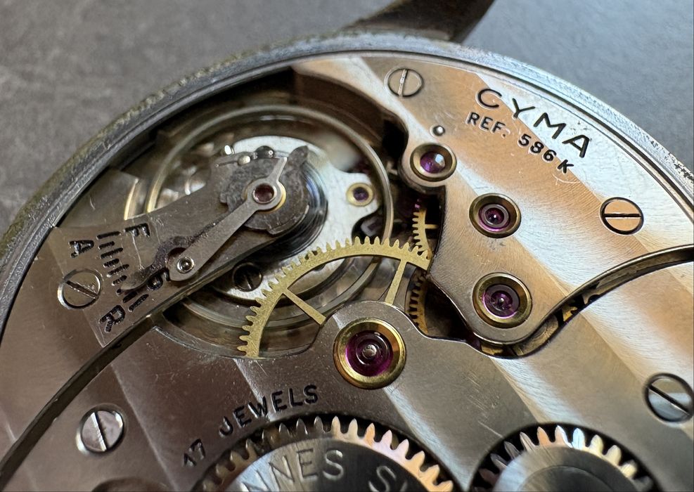 Ceas Cyma Tavannes  mecanic cal.586K