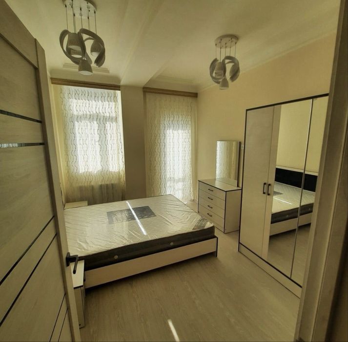 Сдается 2 ком Юнусабад 4 квартал. ЖК Шохсарой. Уйлари