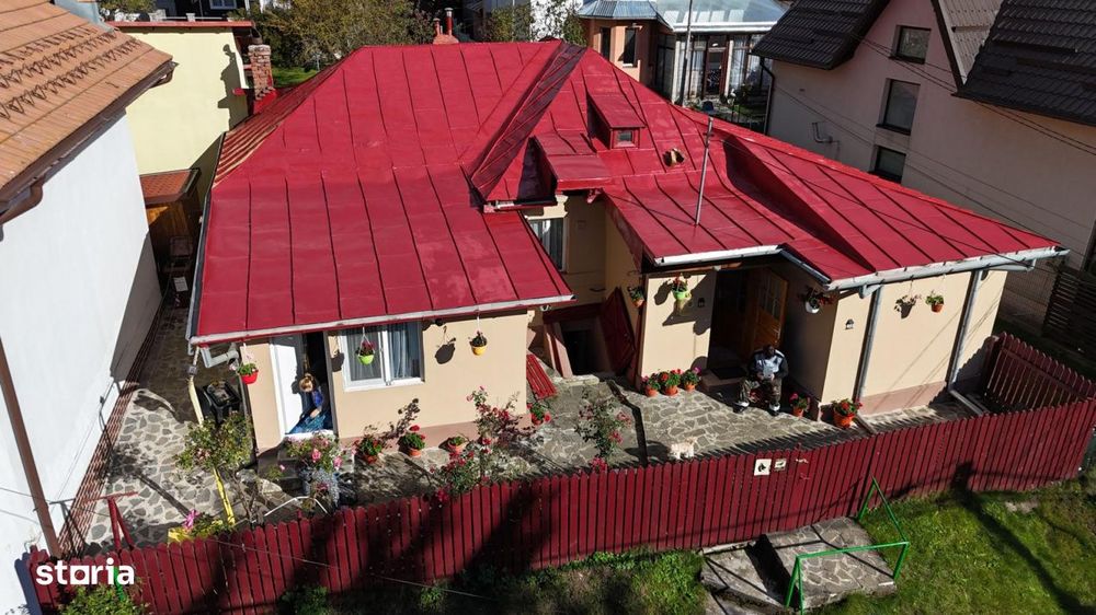 Casa de vacanta sau locuinta permanenta in Busteni, cartier Zamora –