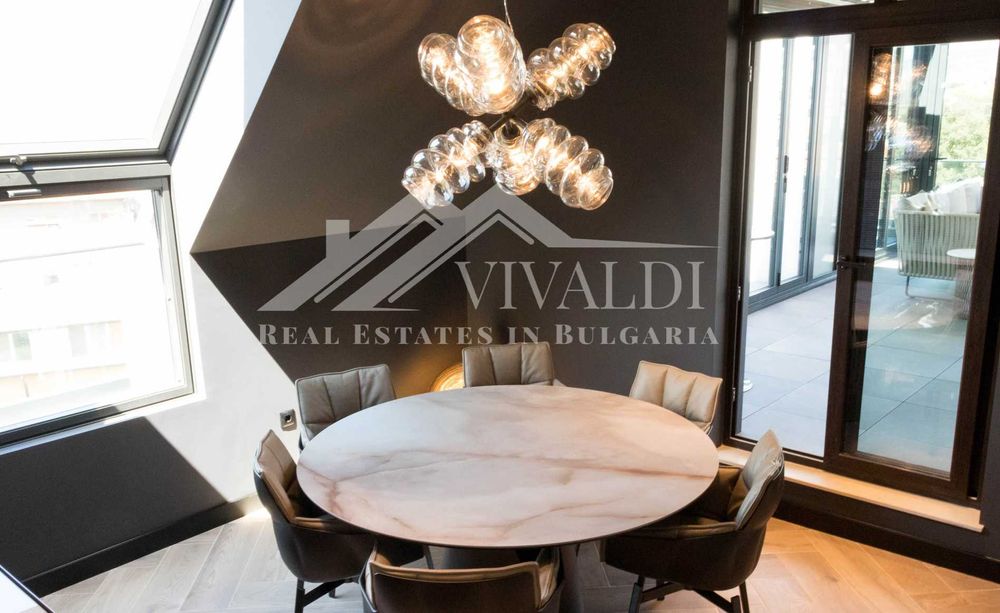 Продава се Мезонет в Варна, Гръцка махала - 346 кв.м за 4047 €/кв.м - Снимка #4