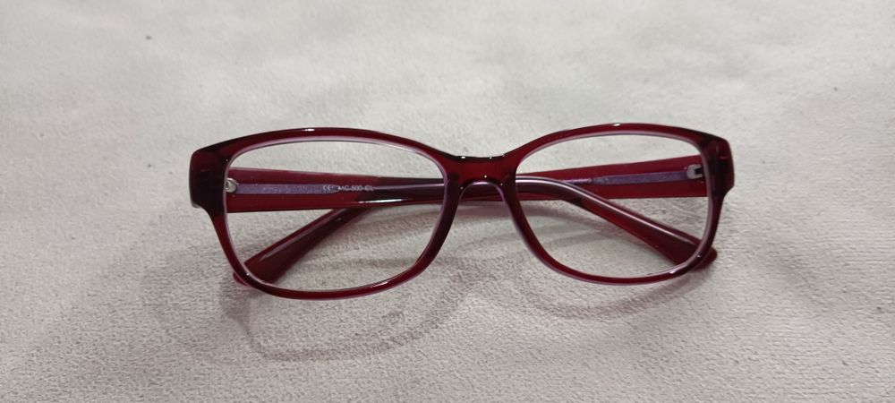 Диоптрични очила много запазени - 1бр. Слънчеви очила неизползвани