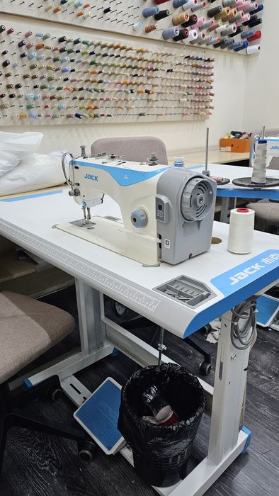 Промышленные швейные машины в сборе