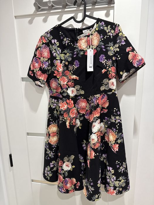 Рокля Glamorous