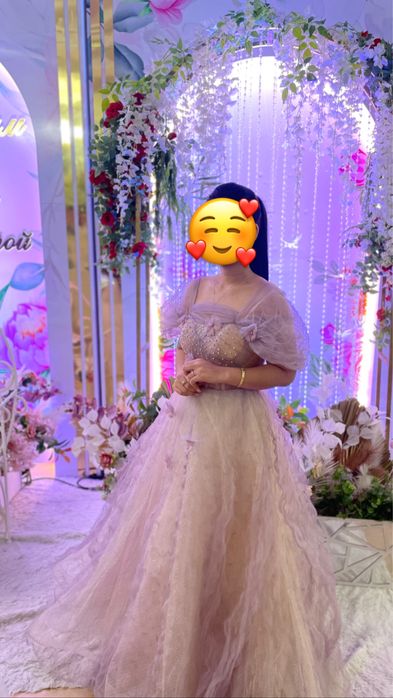 Вечерние платья