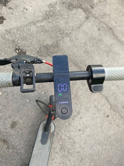 Xiaomi Mi Electric Scooter