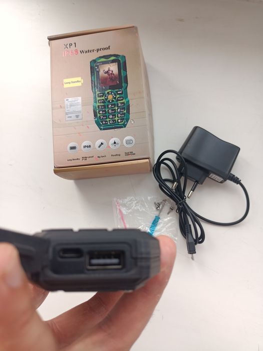 Продам новый телефон