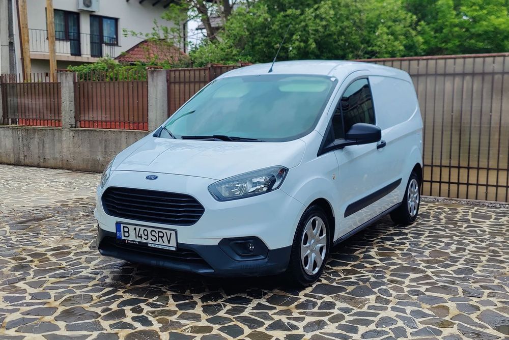 Ford TRANSIT Courier 1.5 TDCi 100 CP Provenienta Romania - Fara daune