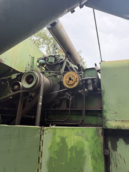 Combina john deere 630