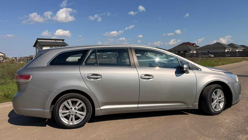 TOYOTA Avensis 2009 — imagine 4
