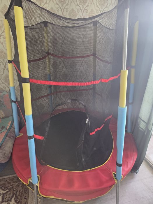 Продам батут детский