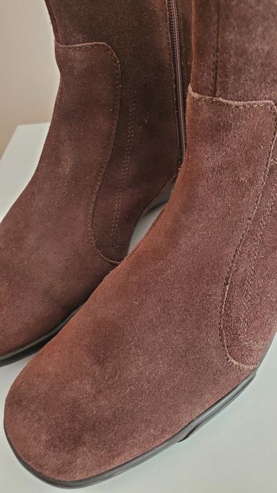 Боти естествен велур кафяв
