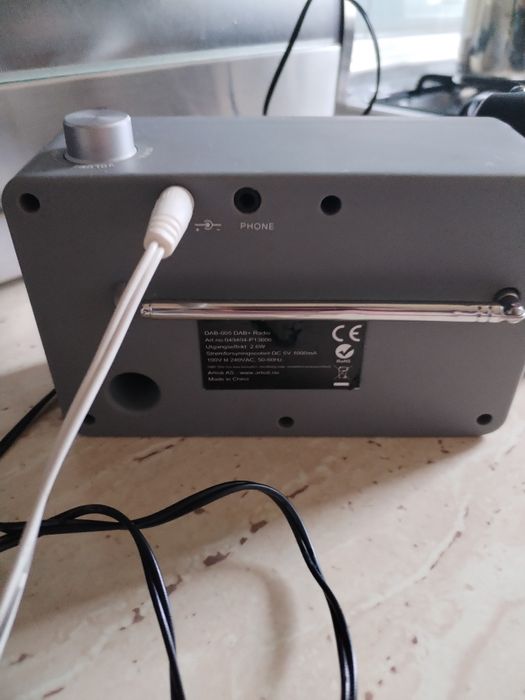 Vând doua radiouri dab FM