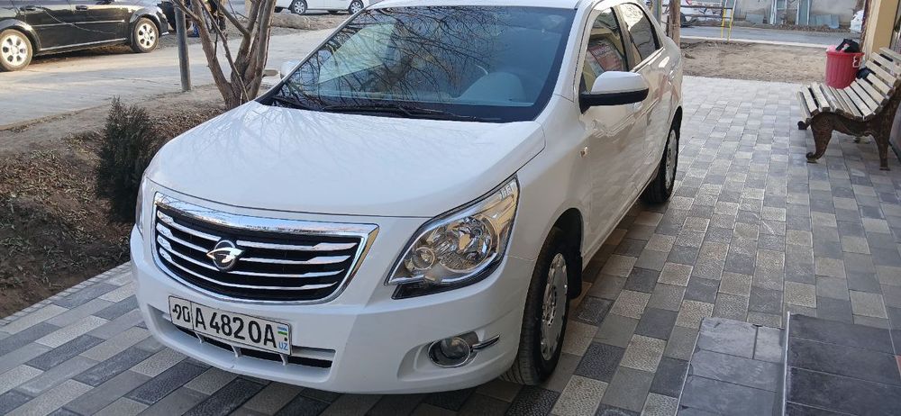 Кобальт 3 позиция 2013 йил эгадан 74 милион келишилади