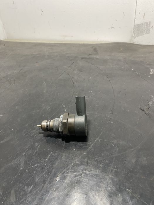 Senzor regulator presiune rampa BMW X3 E83 3.0d M57 2.0 M47 N47 150cp