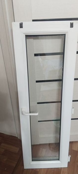 Стекло от пластикового окна б/у.